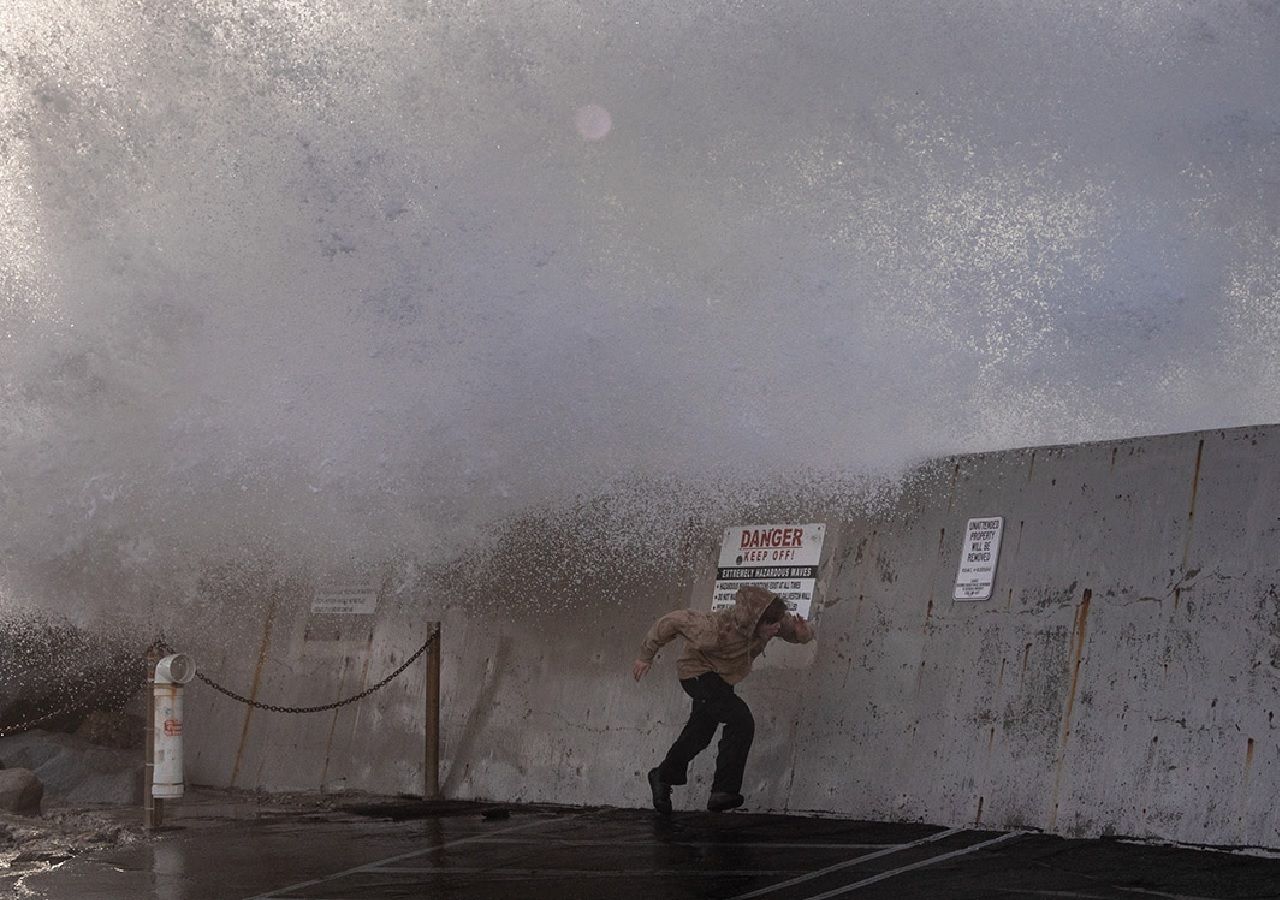 Hist Ricas Inundaciones En California Mantienen Bajo Alerta Al Estado