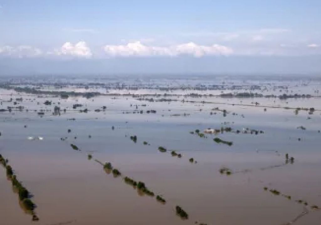 M S De Personas Evacuadas Ante Catastr Ficas Inundaciones En Grecia