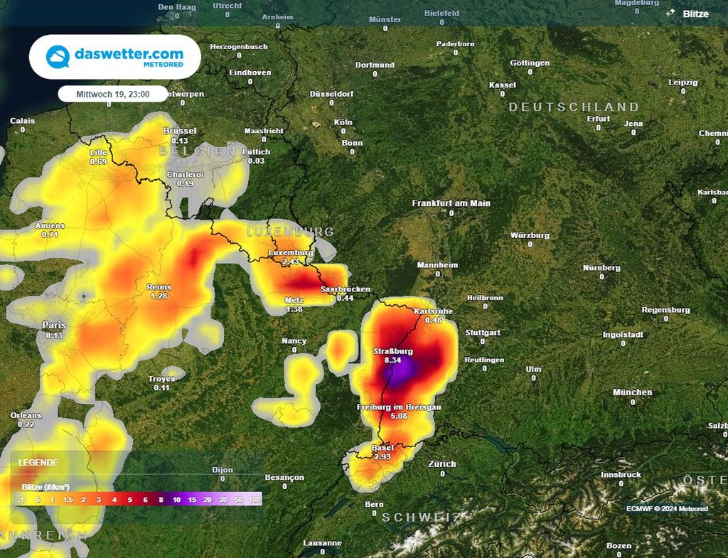 Extremhitze über 35C und schwere Unwetter Tornados möglich