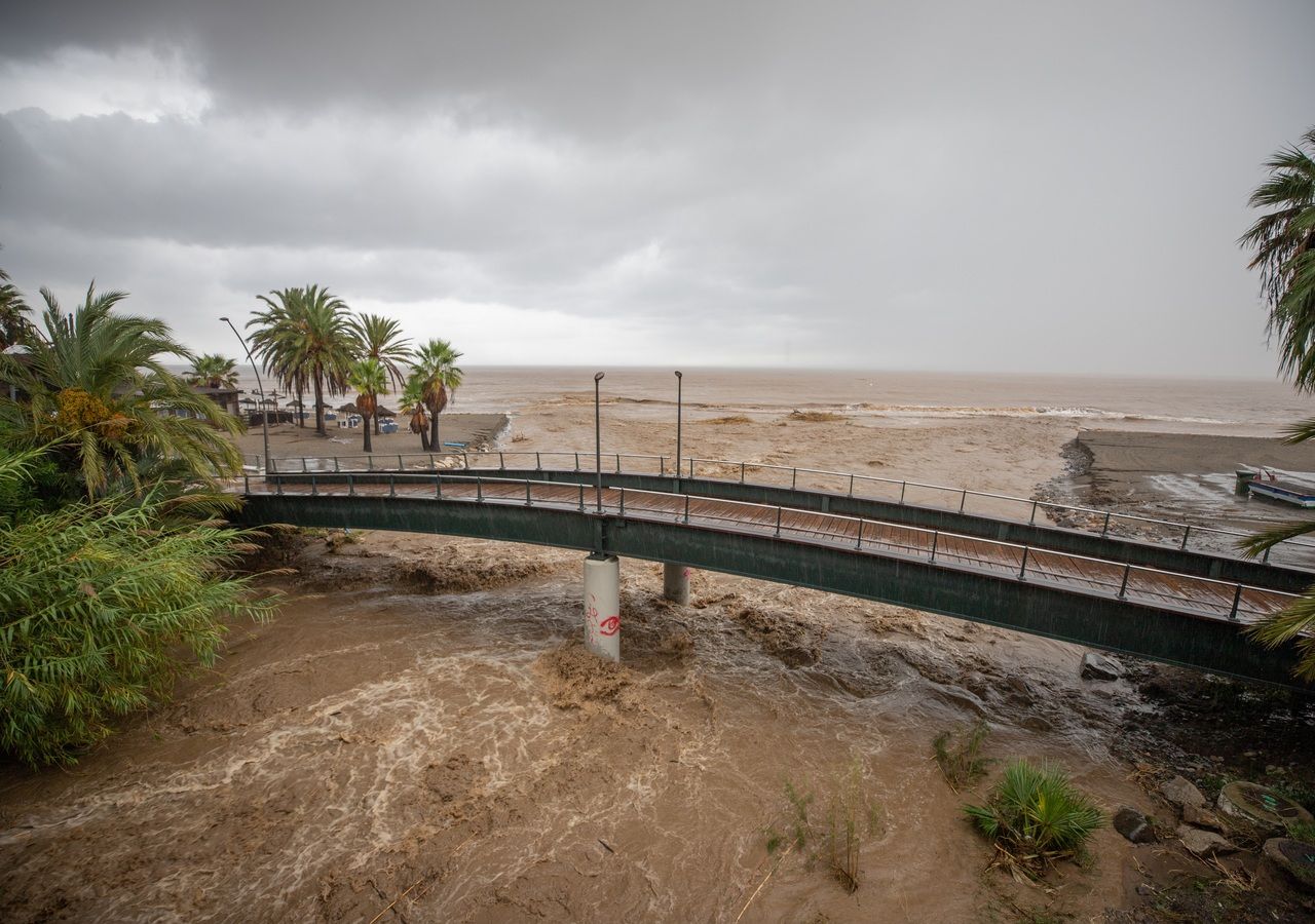 Alluvione in Spagna cos è una DANA o goccia fredda Questo fenomeno