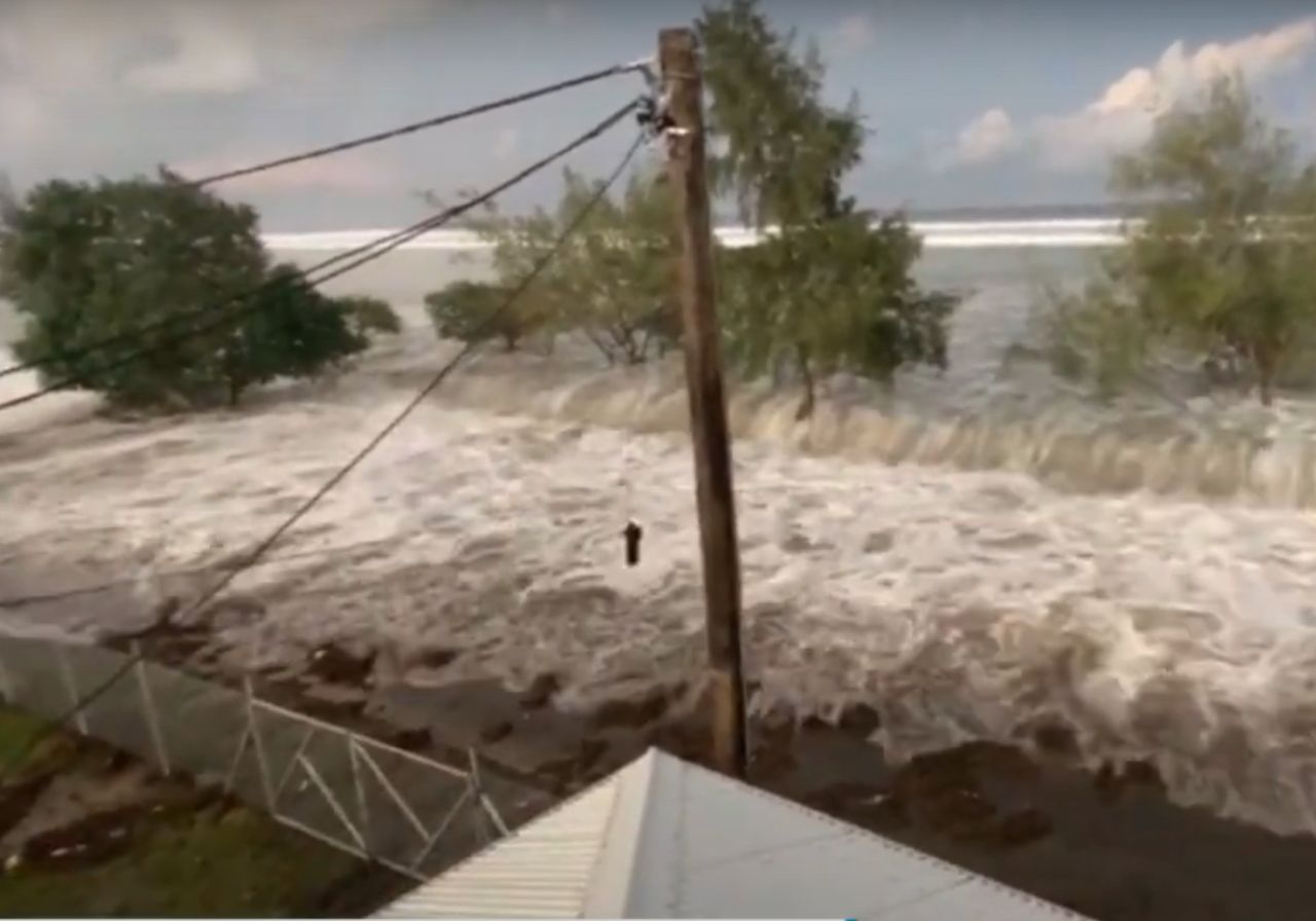 Colosal Erupci N Volc Nica En Tonga Provoca Un Tsunami En El Pac Fico