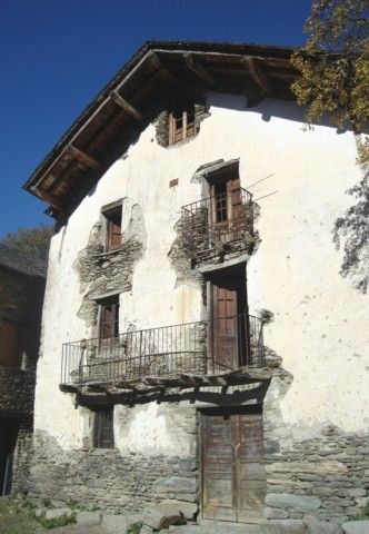 Figura 5. Orientación de las fachadas, Dorve.