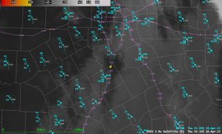 Explosión mortal y fuego de la planta fertilizante en Texas desde satélite