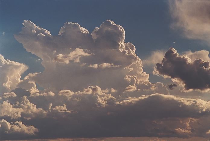 Cuadro De Nubes Convectivas