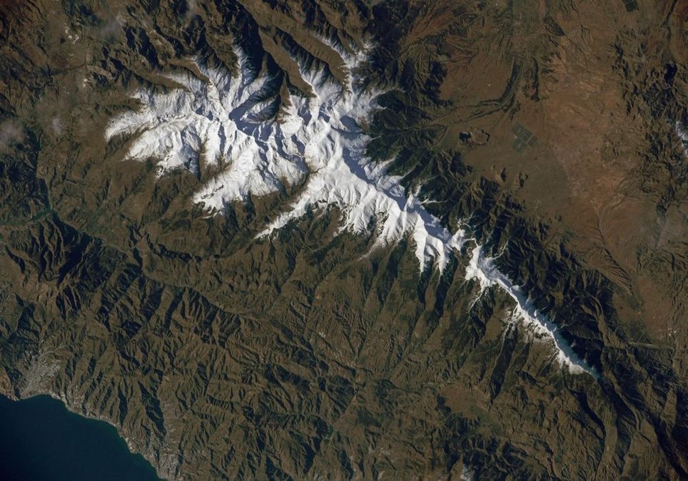 Sierra Nevada es la estación situada más al sur del continente. Imagen desde la ISS. Fuente: NASA Sierra Nevada es la estación situada más al sur del continente. Imagen desde la ISS. Fuente: NASA