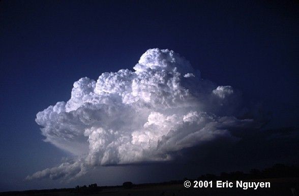  Panorámica De Nubes Convectivas.