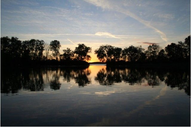Bill Bellon por Nube de estela y atardecer 3ª Posición: Bill Bellon por Nube de estela y atardecer