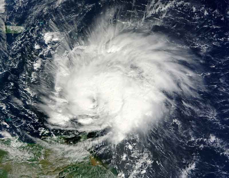 Figura 2.2: Imágenes relacionadas con Tomas en la zona Caribeña durante la temporada de huracanes de 2010.
