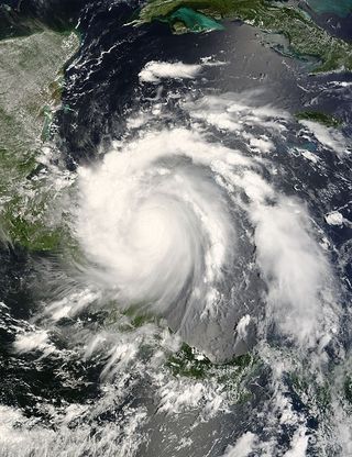 El primer huracán observado por satélite