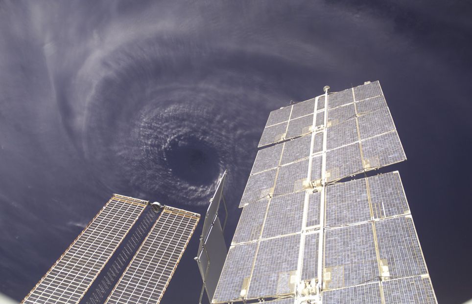 Esta imagen muestra detalles del ojo del huracán Ivan en el centro Esta imagen muestra detalles del ojo del huracán Ivan en el centro