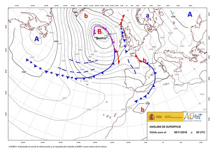 Imagen IR y mapa de superficie del 06 nov. 2018 a las 01 h.l.p. donde se observa la presencia de Beatriz.