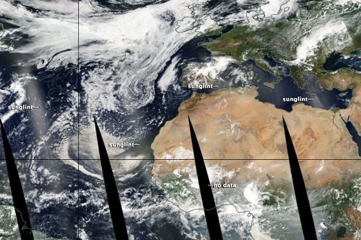 Imagen mosaico del MODIS adquirida 3 de julio de 2014 Imagen mosaico del MODIS adquirida 3 de julio de 2014