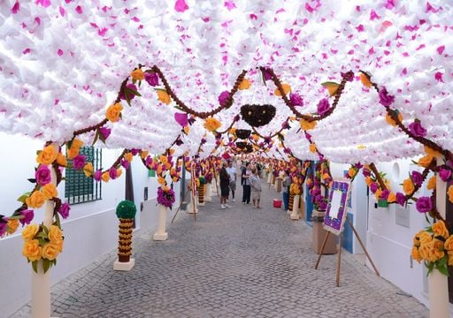 11 anos depois, regressa a festa que s&oacute; acontece quando o povo quer