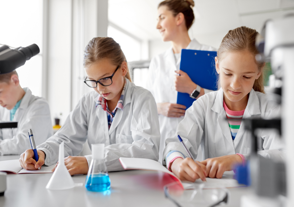 Mulheres e raparigas na ciência