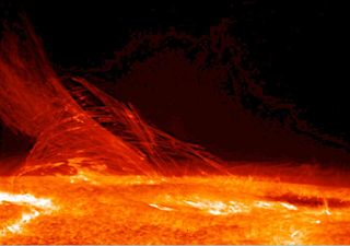 Comparativa de una mancha solar