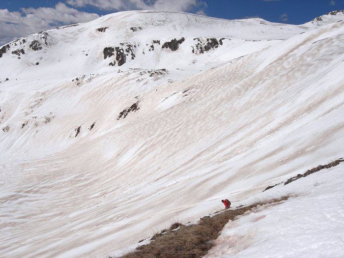 Figura 2. Zona nevada cubierta por una fina capa de polvo.