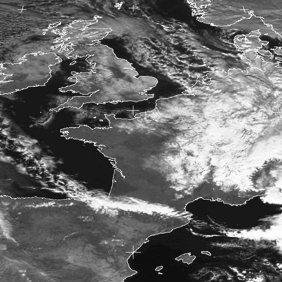 Ejemplo de la imagen VIS del satélite Meteosat-7 del 29 a las 12 UTC donde se aprecian con baja resolución las zonas nevadas de Inglaterra y parte del viejo continente. Foto de la Universidad de Dundee.
