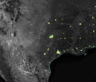 Incluso desde el espacio, los días festivos brillan