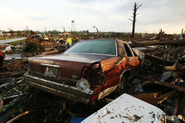 Foto de los daños de tornado en Smithville, Missisipi