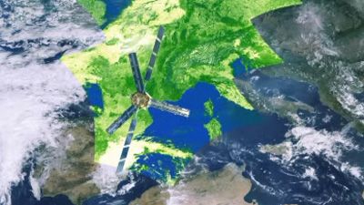 HI-RES HI-RES La misión de la humedad del suelo y la salinidad de los océanos (SMOS) lleva el estado de tecnología artística en la forma del sofisticado radiómetro interferométrico MIRAS. Su gran antena en forma de Y detecta la radiación de microondas emitida desde la superficie de la Tierra. Estas imágenes de la "temperatura de brillo" se transforman en mapas de humedad del suelo y salinidad de los océanos.
