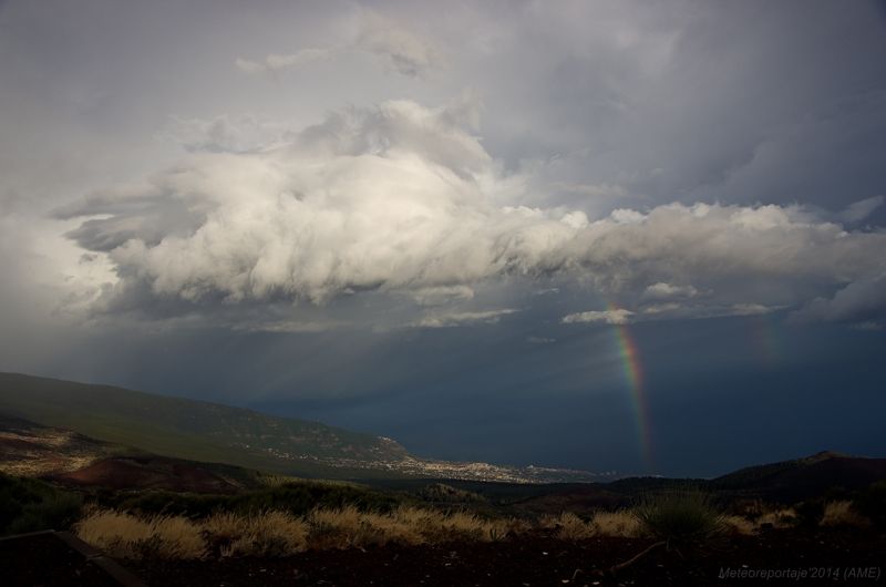 Foto 8- “Rotor con arcoíris”, Observatorio Atmosférico de Izaña, 19/10/2014, 9:01.