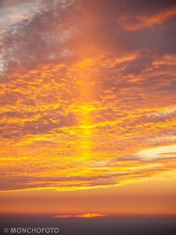 4º Posición: Puesta de sol en las Cies I de Ramón López, Monchofoto