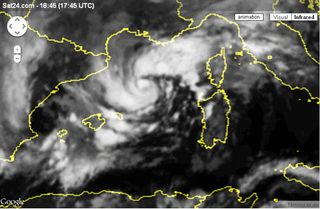 Ciclón subtropical (INVEST 01M) en el área mediterránea occidental: 6-7 noviembre de 2011