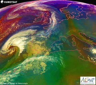 Posible "sting jet" en la ciclogénesis de aire frío del 12 nov 2011