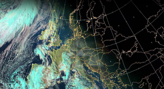 Noviembre de 2011, Europa e imágenes de satélite en 6:37 min