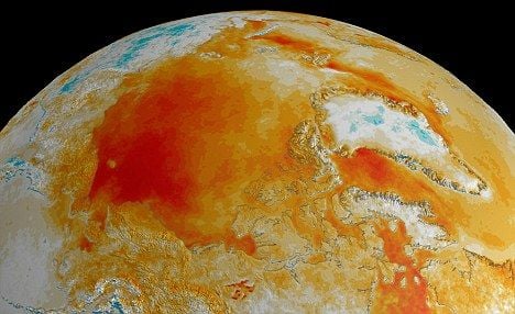 Figura 1.- Imagen térmica de un satélite de observación de la NASA que muestra la temperatura superficial del Ártico