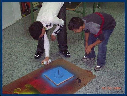 Figura 11.- Base para anemómetro y veleta.