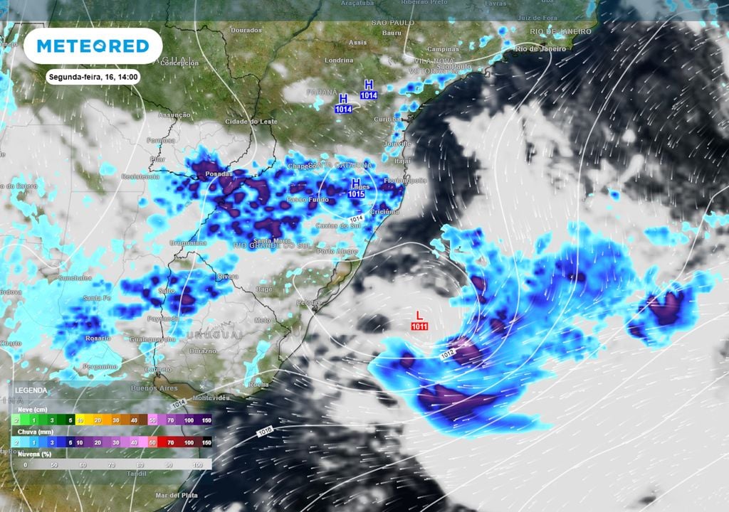 Previsão de ventos, nebulosidade e chuva na segunda-feira durante a tarde mostra muita chuva se formando entre o RS e SC, além de um ciclone se configurando sobre o Oceano Atlântico.