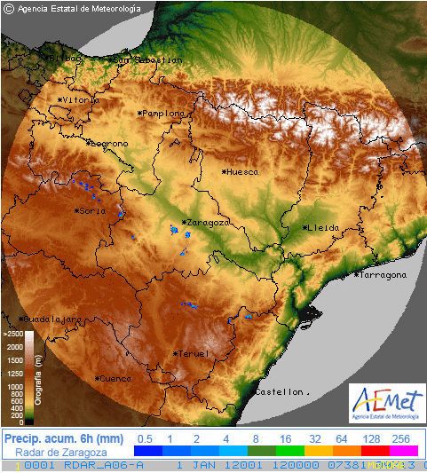Figura 13. Señales de precipitación en la ACC6 Figura 13. Señales de precipitación en la ACC6 del radar de Zaragoza en un día de aire claro ligados potencialmente a parque eólicos, en especial los cercanos a la capital y situados en la zona de La Muela, al suroeste de la ciudad maña. Fuente: AEMET