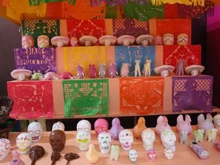 Feria del Alfeñique 2024 o el sitio ideal para comprar los adornos del Día de los muertos