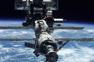 Vídeo time-lapse de la Luna vista desde la Estación Espacial Internacional