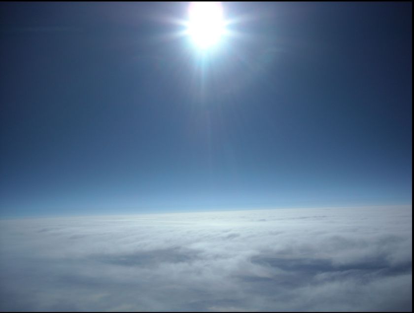 Fotografía tomada en la estratosfera desde un globo sonda. FUENTE: Meteotek08