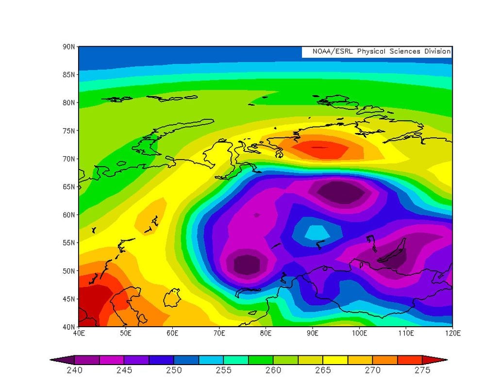 Figura 6. Temperatura a 850 hPa media en grados Kelvin, según los datos del reanálisis utilizado. Valores y colores cálidos se sitúan al norte y suroeste de la zona y frío en la vertical. Fuente: NOAA/ESRL