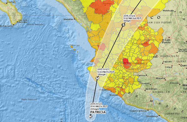 El impacto de los ciclones se reduce cuando la vulnerabilidad es baja, aunque el ciclón sea muy intenso. Trayectoria de Patricia y zonas pobladas según escala de población en México.