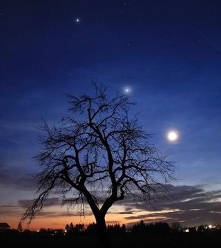 La Luna, Jupiter y Venus: juntos y a veces alineados