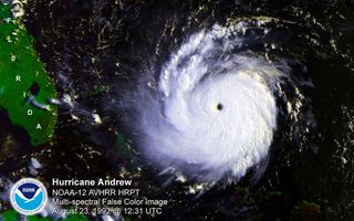 21 años del súper huracán Andrew
