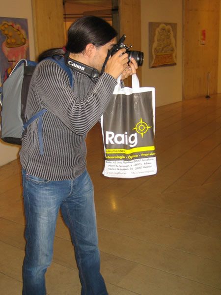 Pablo Ruiz fotografiando ….