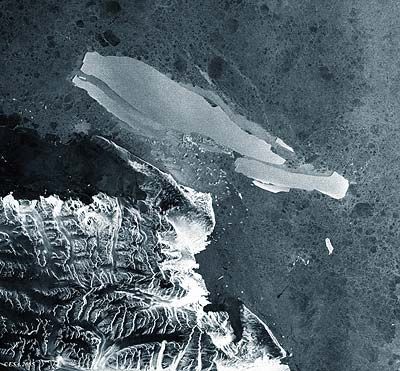 Ruptura Del Iceberg B-15A Visto Por El Envisat