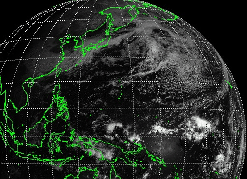 Secuencia de 12 h en el canal VIS del Himawari-8. Sombras del eclipse entre las 1-4 UTC sobre Indonesia y Pacífico Central.