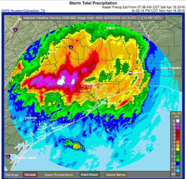 Estimación de la precipitación por radar en pulgadas (= 25.4 mm) en 24h. Fuente: NWS