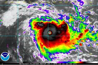 Fantala el ciclón más intenso registrado en el Océano Índico