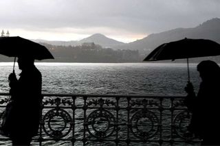 ¿Es verdad que llueve más durante el fin de semana?