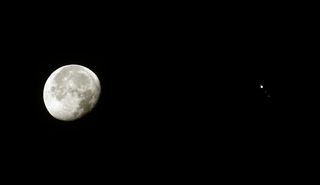 Para empezar 2013: ¿Cuántas lunas?