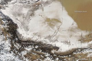 Nieve en uno de los desiertos más cálidos del mundo