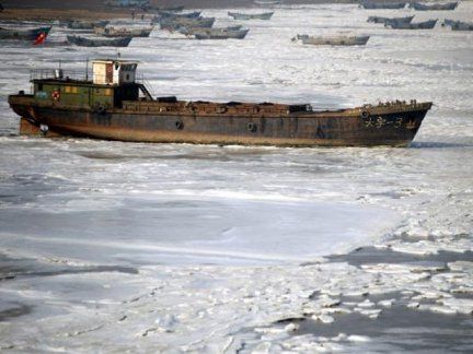 La superficie de recubrimiento de hielo en la bahía de Laizhou es la más grande de los últimos tres años La superficie de recubrimiento de hielo en la bahía de Laizhou es la más grande de los últimos tres años. En el lugar, con aguas relativamente poco profundas, es habitual que se formen capas de este tipo, durante el invierno.