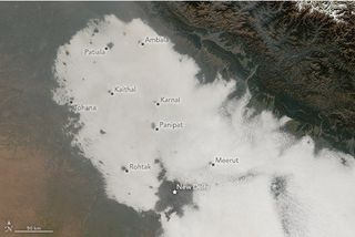 Imagen única: Niebla sucia y moteada en la India